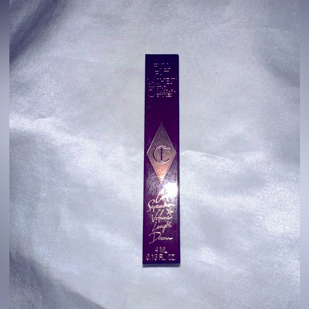 Charlotte Tilbury full fat lashes five star mascara